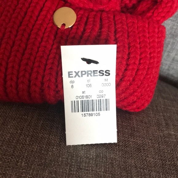 Express Red Pom Hat - Picture 2 of 2